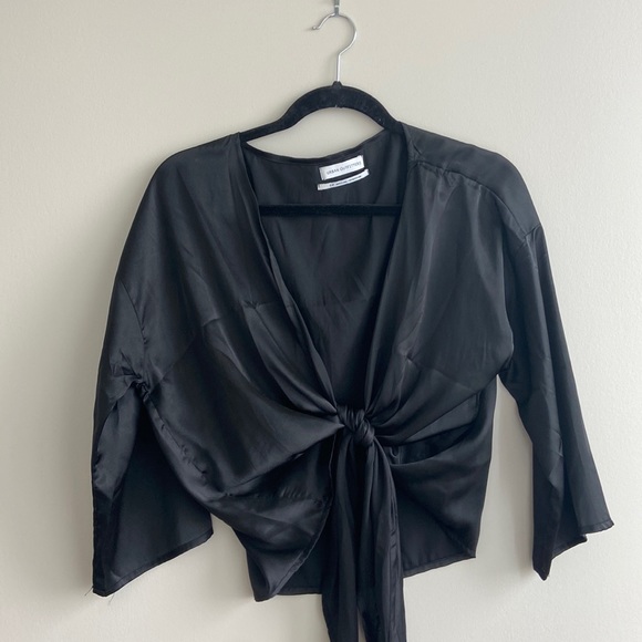 Urban outfitters satin front tie shirt - Picture 2 of 2